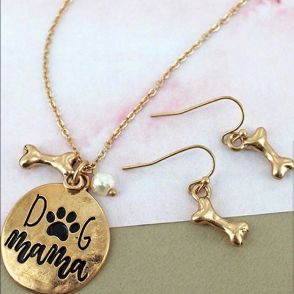 Jewelry - ❤️🐾DOG MAMA” NECKLACE & EARRING❤️🐾